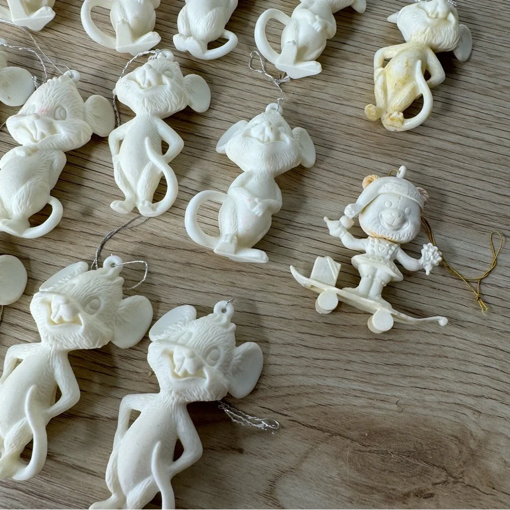 Vintage Christmas Mice Ornaments HONG KONG Plastic Set‎ of 14 Classic Tacky MCM